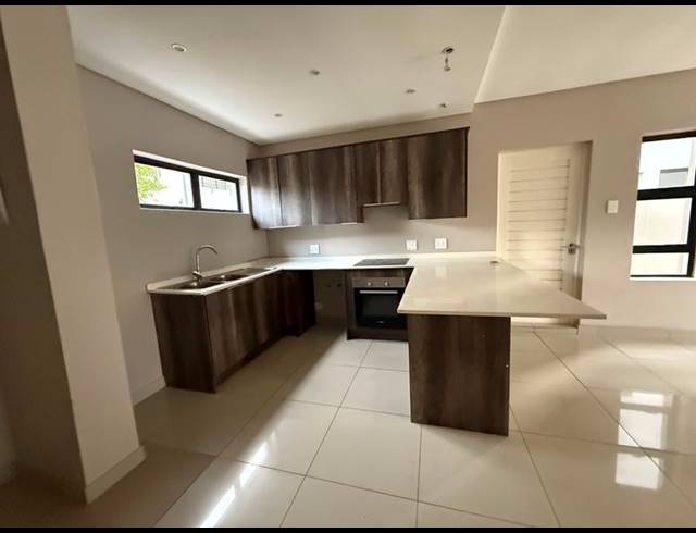 2 BEDROOM DUPLEX FOR SALE IN EQUESTRIA